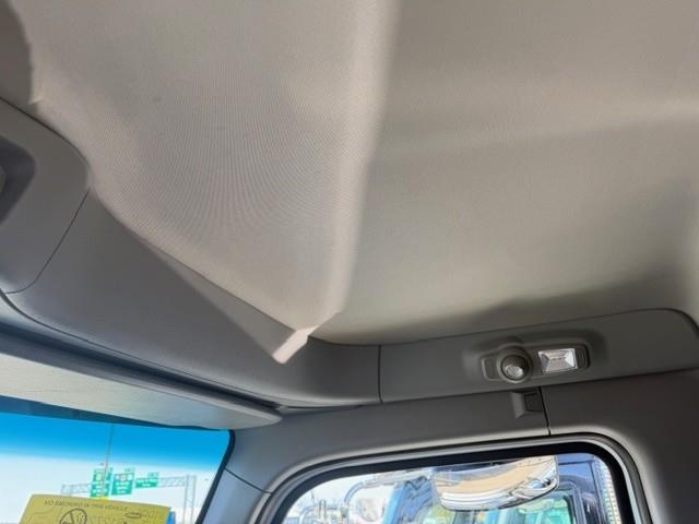 2027 Peterbilt 567 - image 40