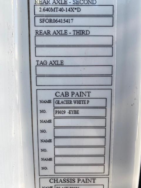 2021 Volvo VNR64T300-24