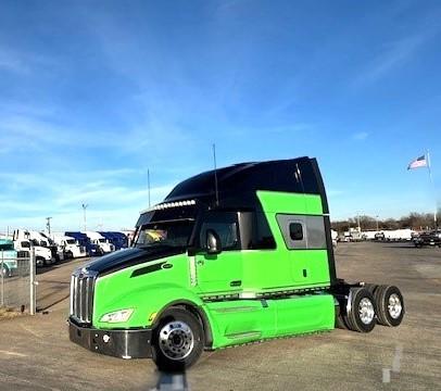 2022 Peterbilt 579-1