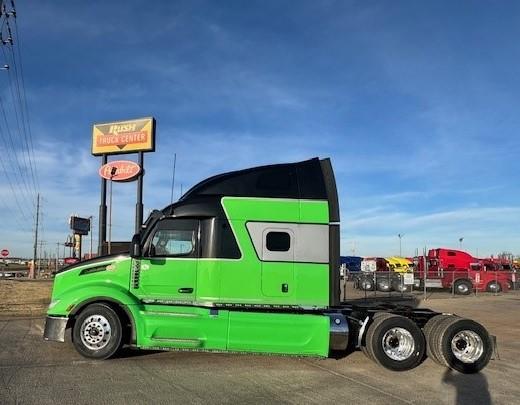 2022 Peterbilt 579-3