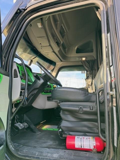 2022 Peterbilt 579-11