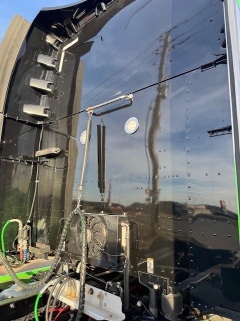 2022 Peterbilt 579-22