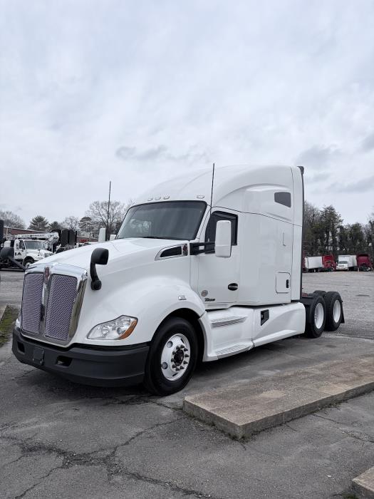 2020 Kenworth T680-0
