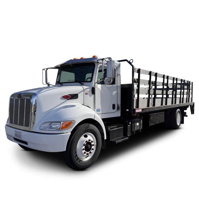 2020 Peterbilt 330-0