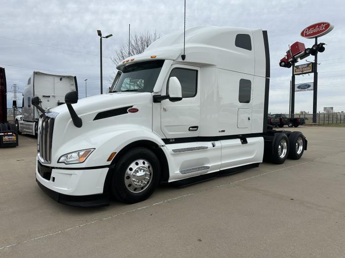 2024 Peterbilt 579-0