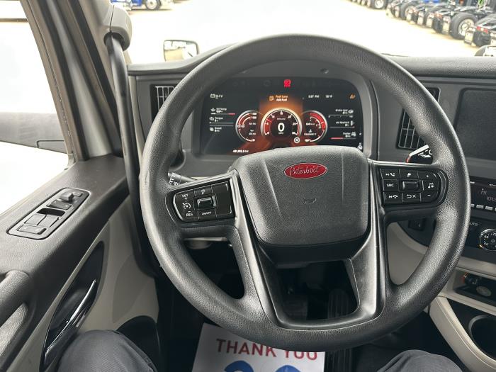 2024 Peterbilt 579-4