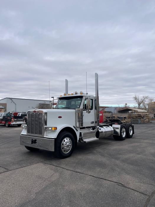 2027 Peterbilt - image 2