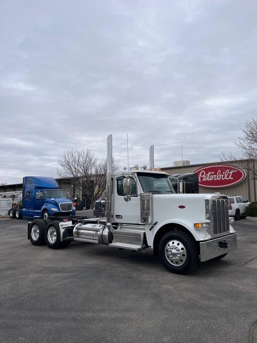 2027 Peterbilt - image 7