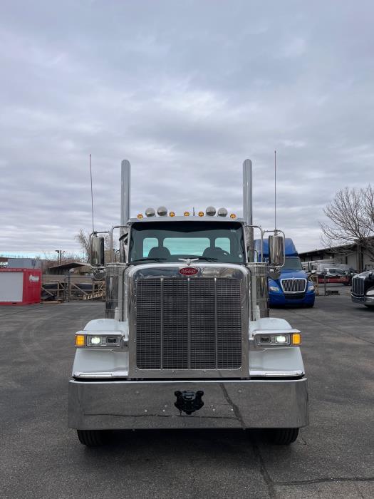 2027 Peterbilt - image 9