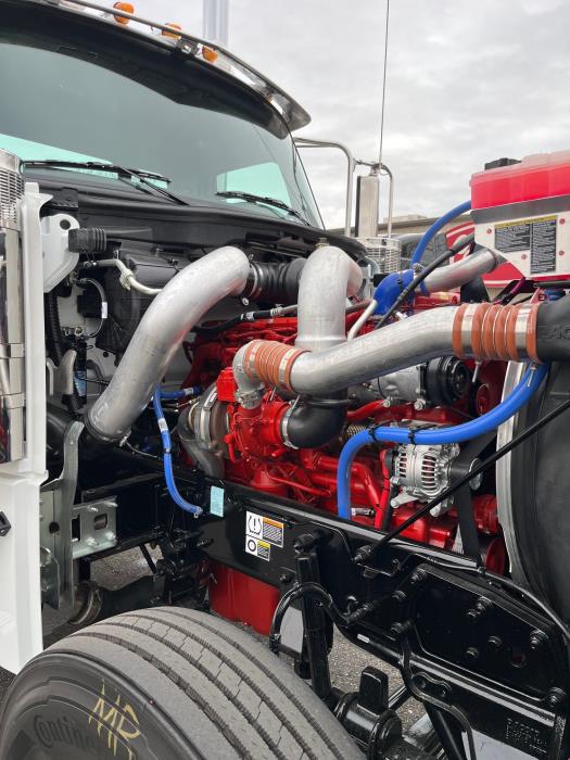 2027 Peterbilt - image 16