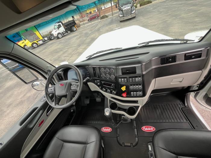 2027 Peterbilt - image 29