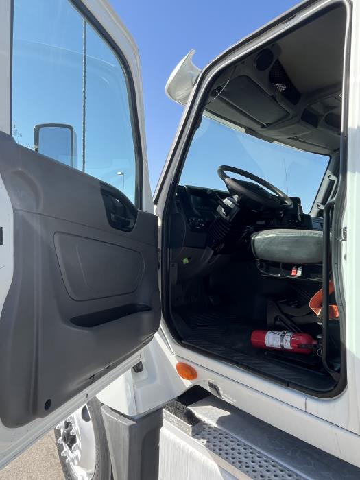 2019 International LT625-11