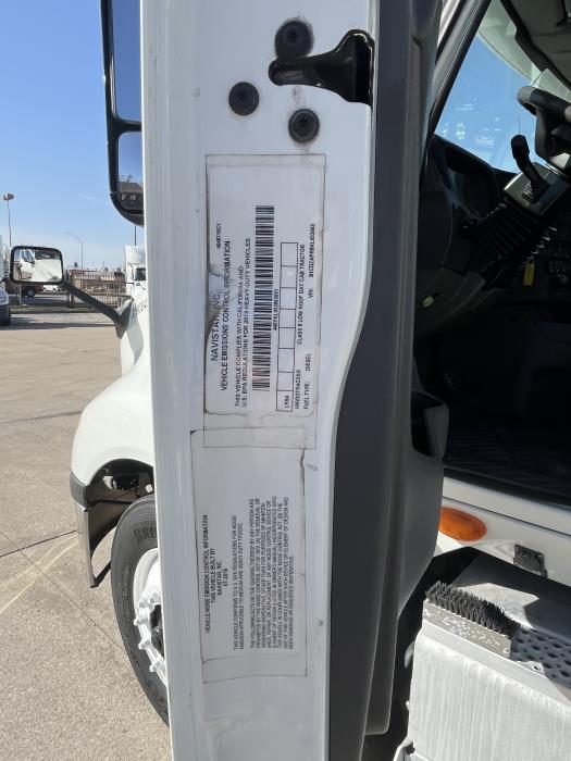 2019 International LT625-12