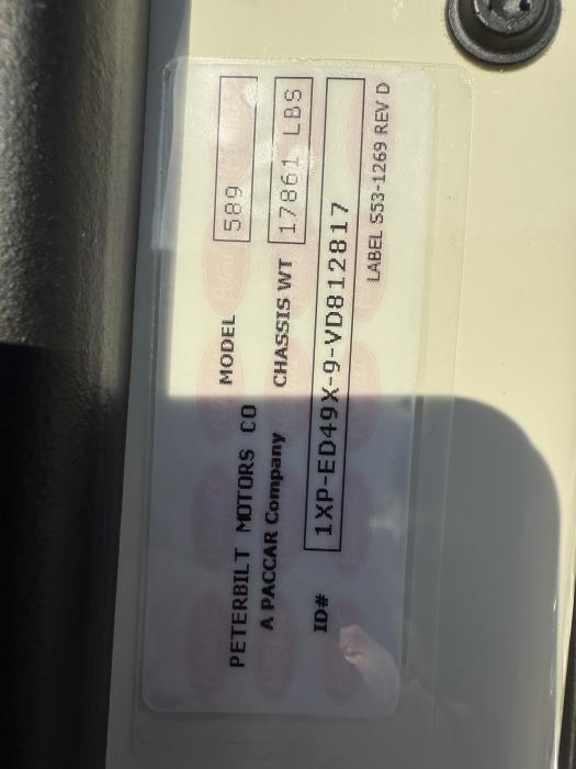 2027 Peterbilt 589-18