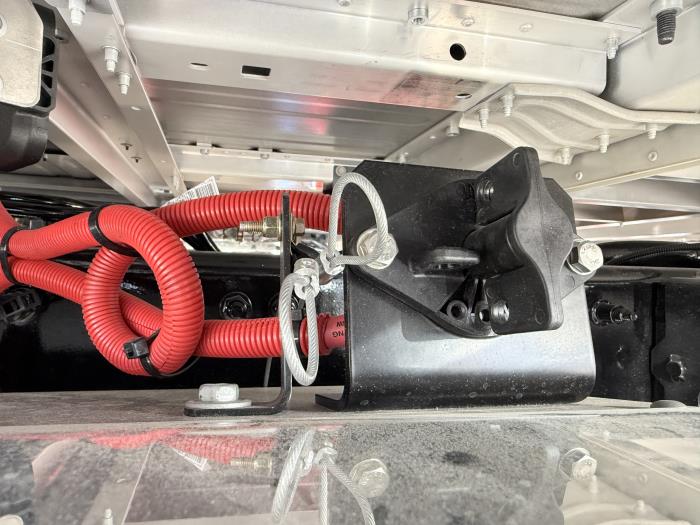 2027 Peterbilt 589-44