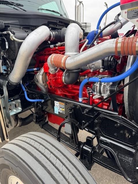 2027 Peterbilt 589-10