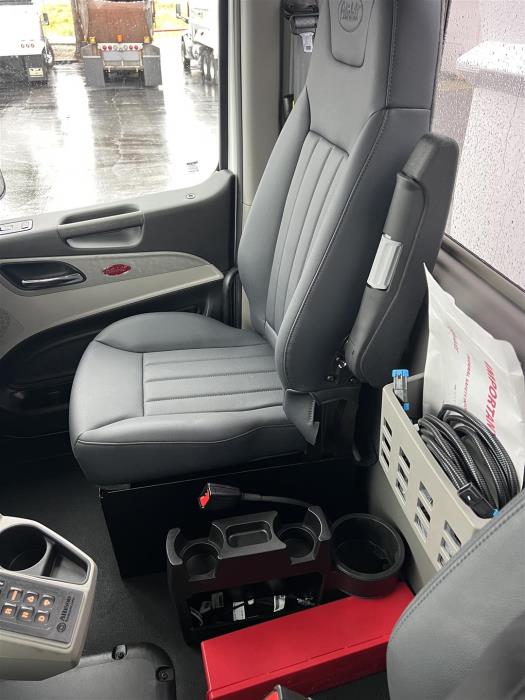 2026 Peterbilt 567-29