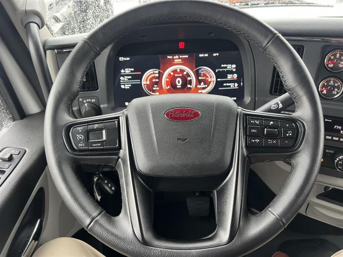 2026 Peterbilt 567-30