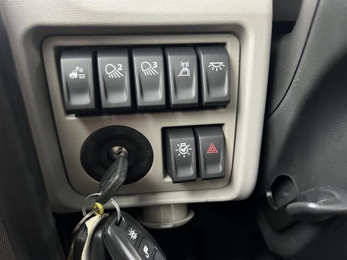 2026 Peterbilt 567-32