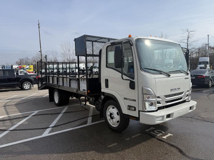 2025 Isuzu NPR-HD-2