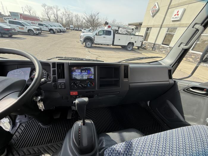 2025 Isuzu NPR-HD-28