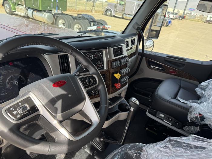 2027 Peterbilt - image 6