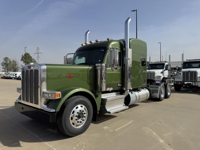 2027 Peterbilt - image 2