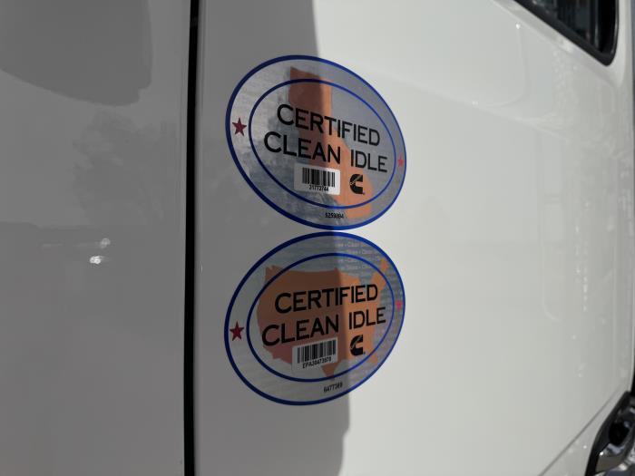 2027 Peterbilt 567 - image 11