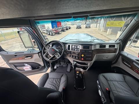 2027 Peterbilt - image 6