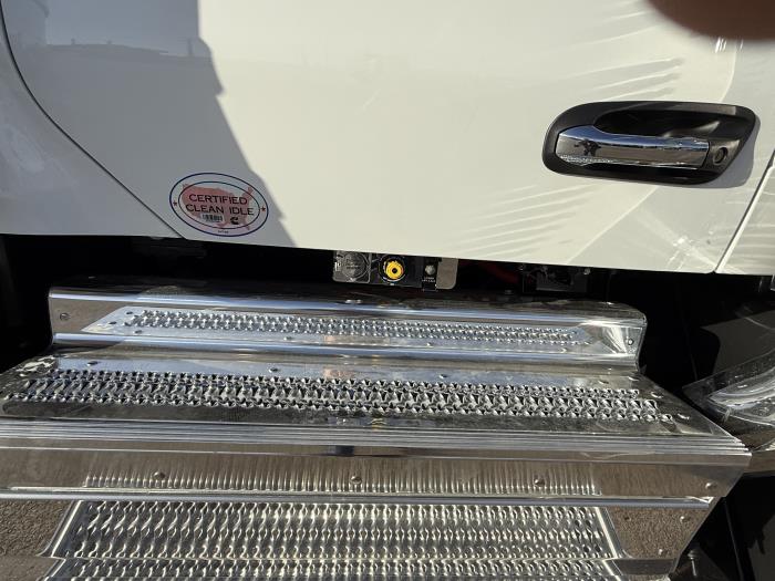 2027 Peterbilt - image 14