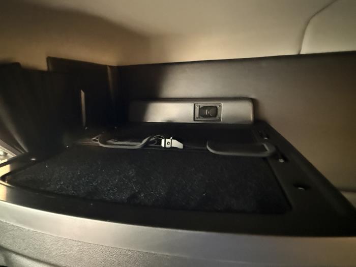 2027 Peterbilt - image 27