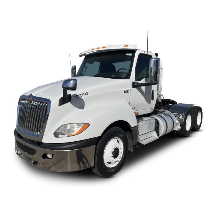 2019 International LT - image 1