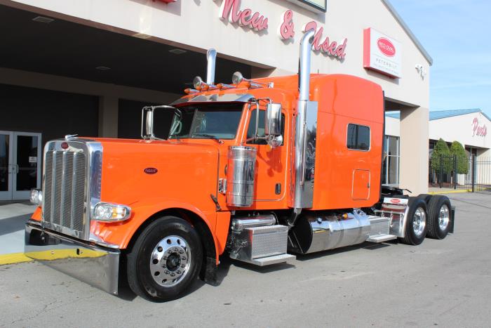 2023 Peterbilt 389-1