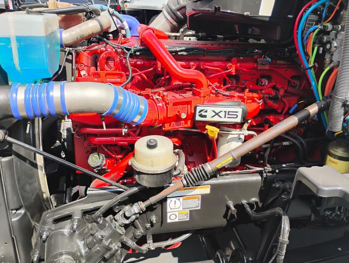 2022 Peterbilt 579 - image 16