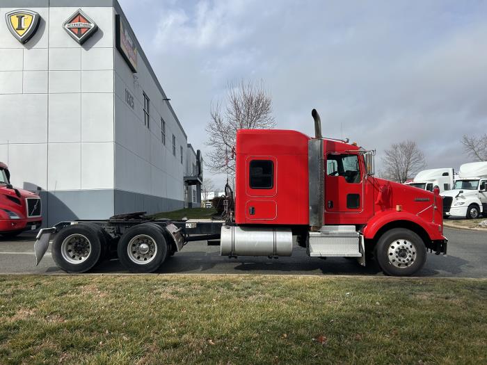 2019 Kenworth T800-8