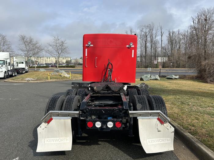 2019 Kenworth T800-6