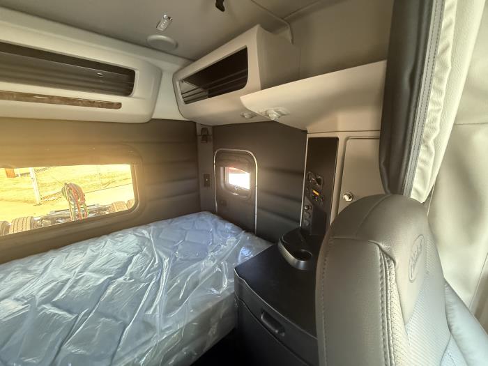 2026 Peterbilt - image 26