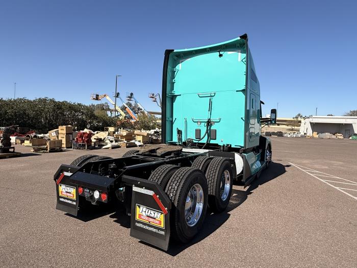 2022 Kenworth T680-5
