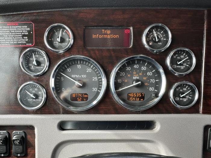 2019 Peterbilt 389-7