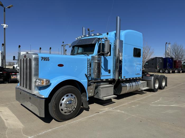 2024 Peterbilt 389-1