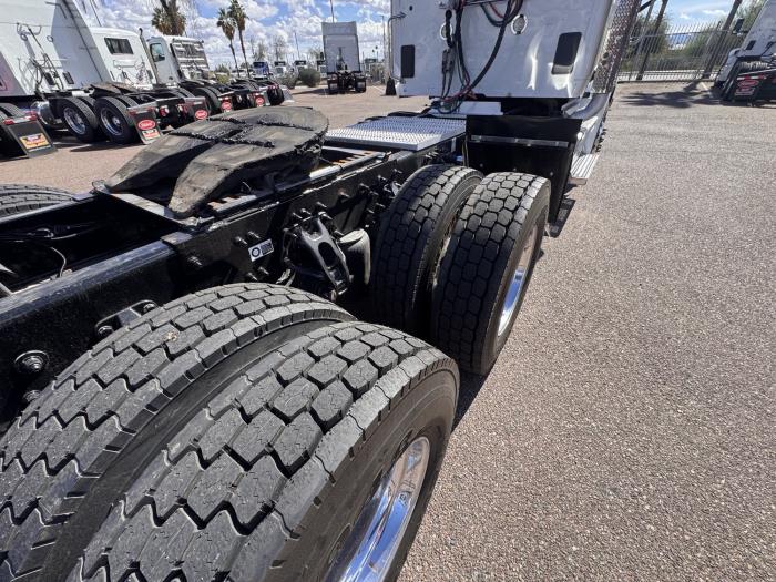 2020 Peterbilt 579-6