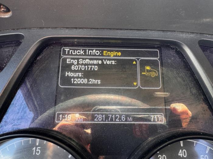 2020 Peterbilt 579-16