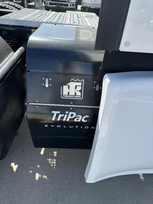 2022 Peterbilt 579-16