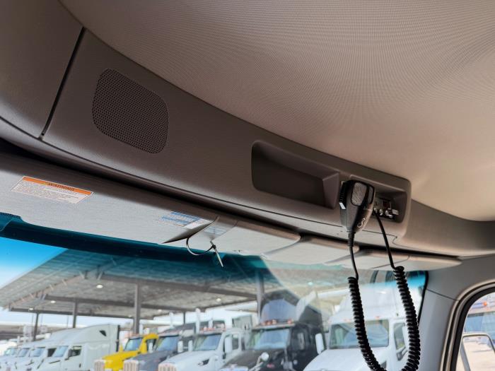 2026 Peterbilt 567-13