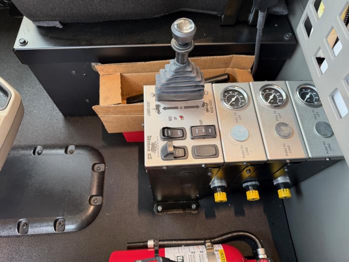 2026 Peterbilt 567-12