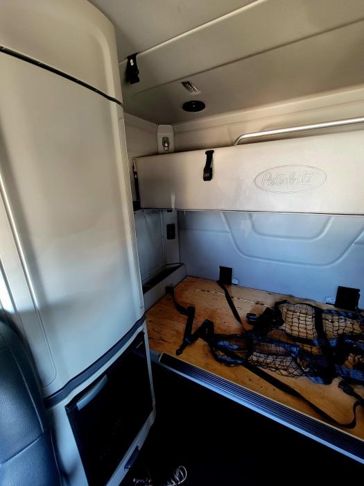 2022 Peterbilt 579 - image 25