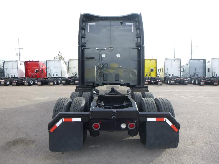 2022 Peterbilt 579-4