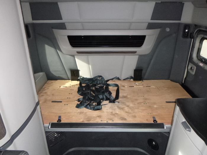 2022 Peterbilt 579-20