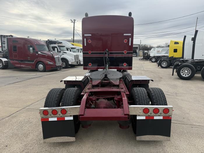 2024 Kenworth W900-35