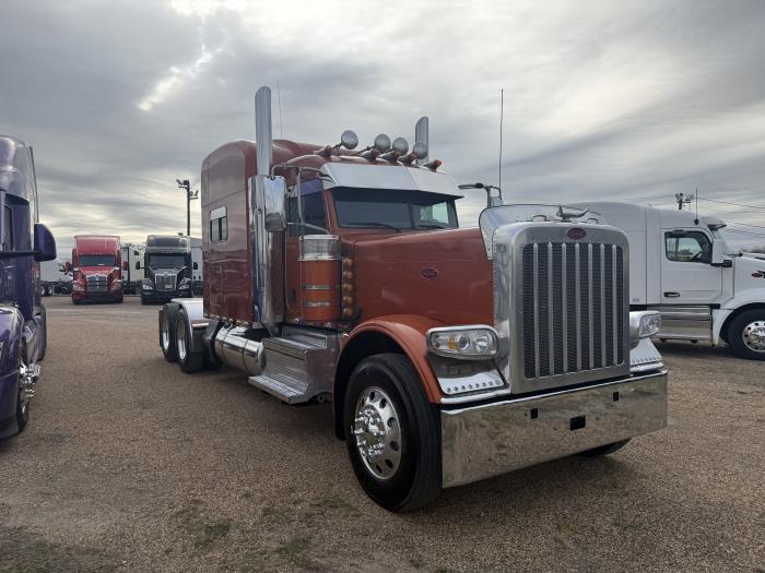 2024 Peterbilt 389-12